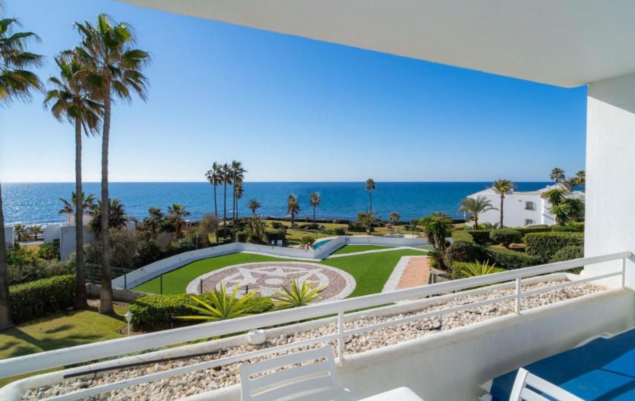 Miraflores Apartments By The Beach Costa Del Sol Sitio de Calahonda Exterior photo