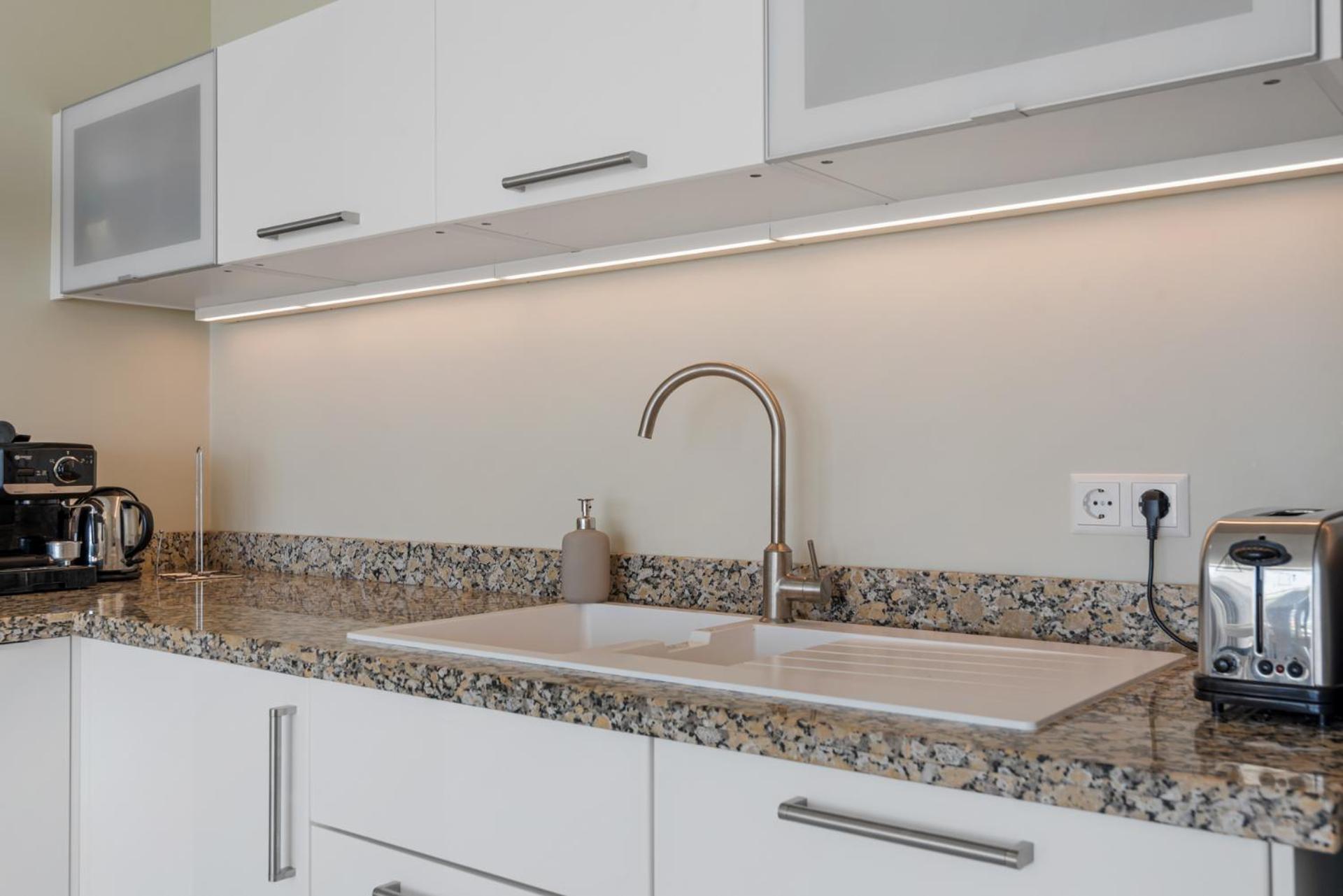Miraflores Apartments By The Beach Costa Del Sol Sitio de Calahonda Exterior photo